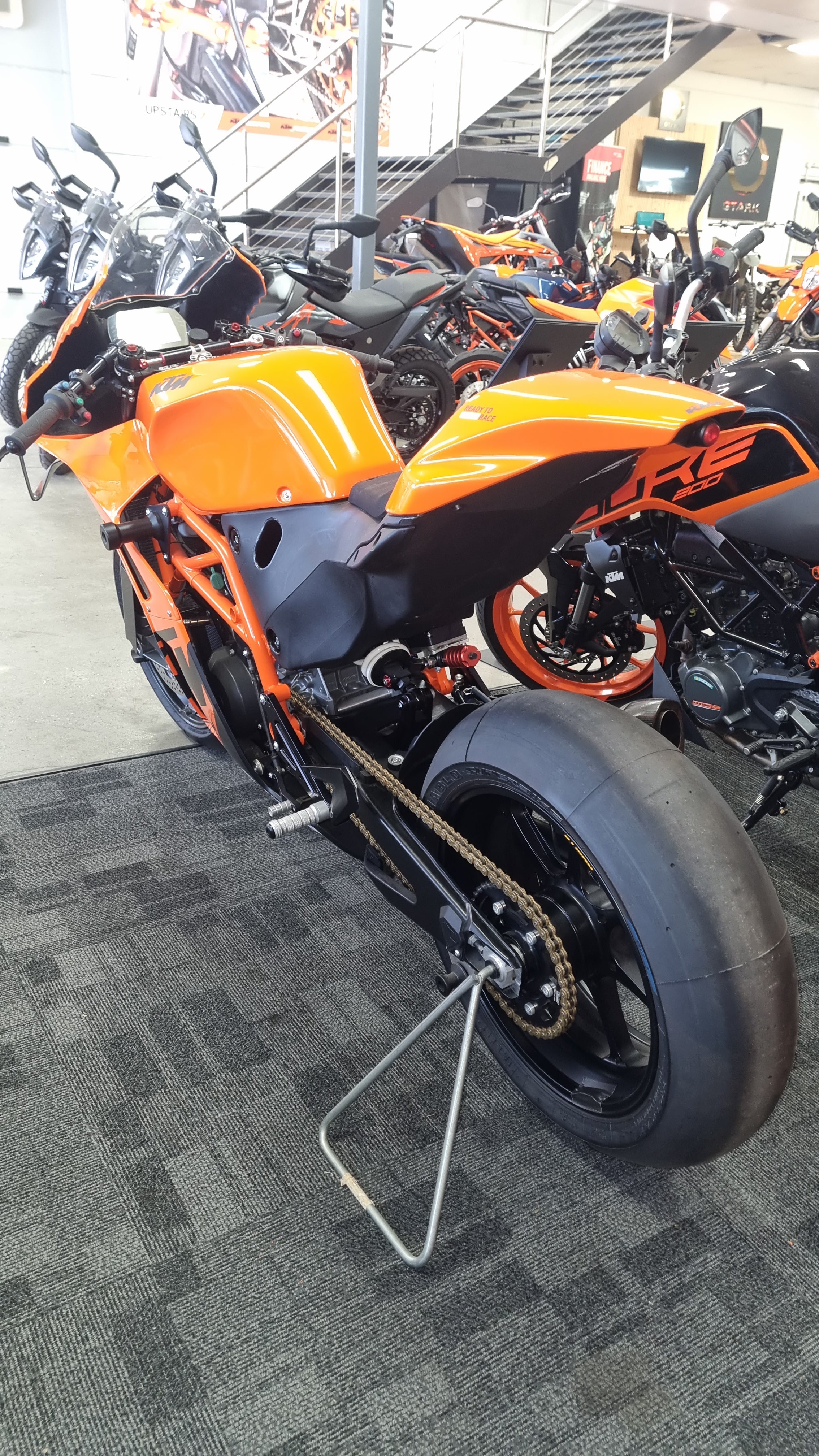 2022 KTM RC 8C