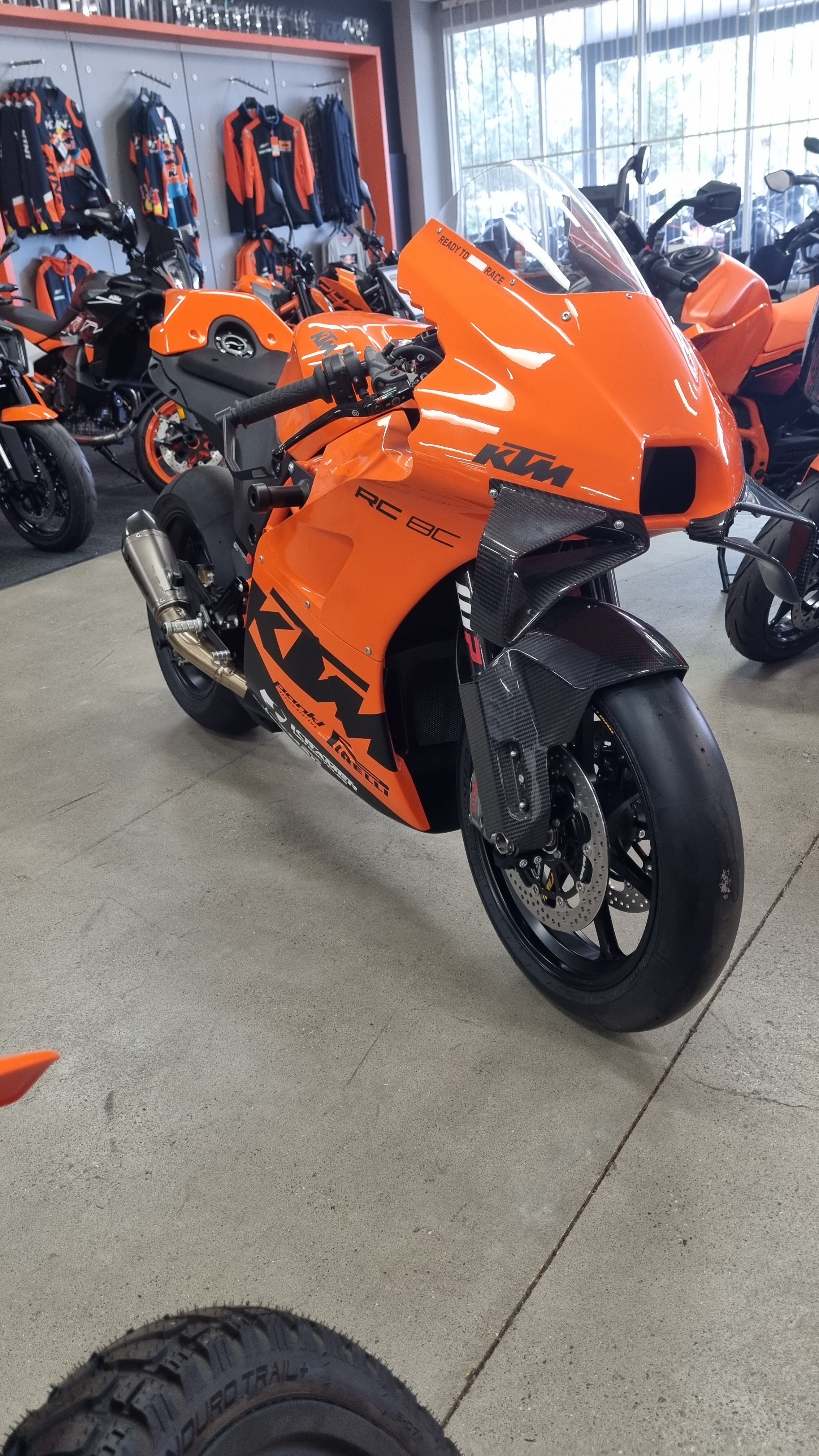 2022 KTM RC 8C